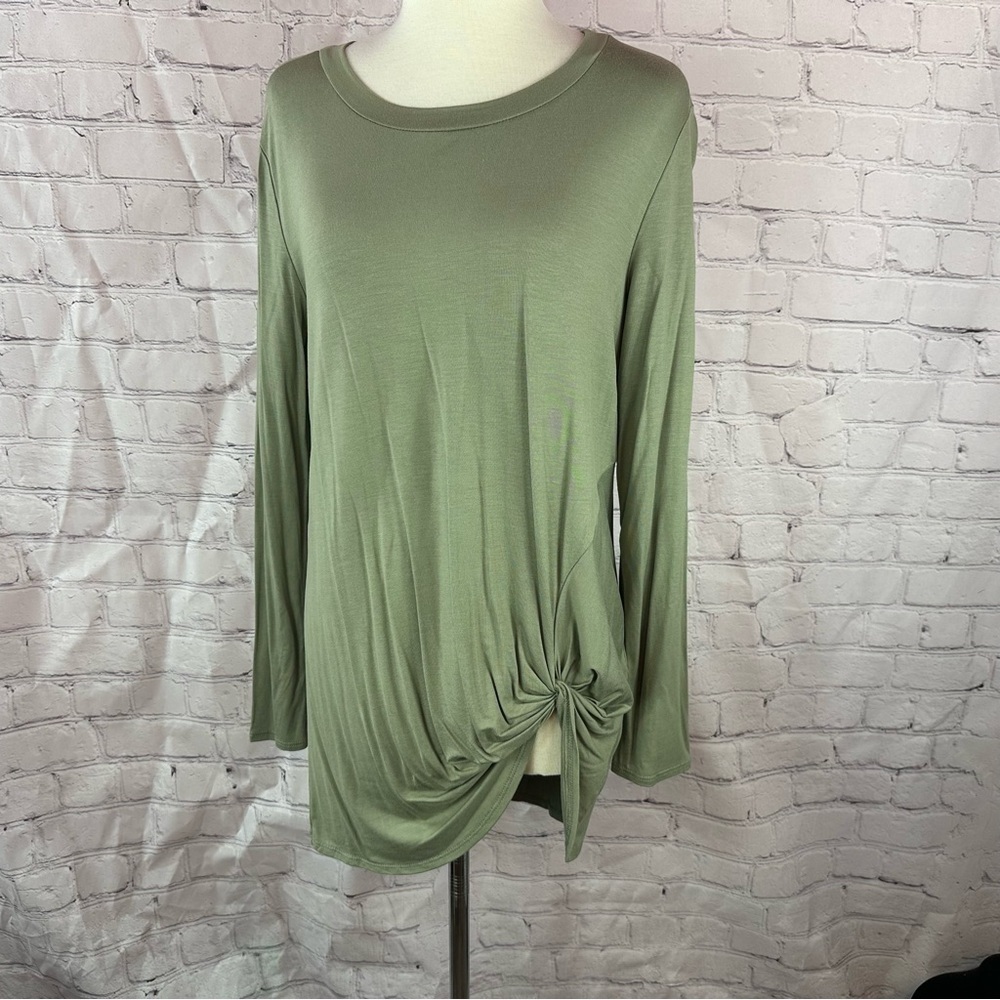 NWT bombom boutique Olive knit long sleeve tunic Womens Top twist knot